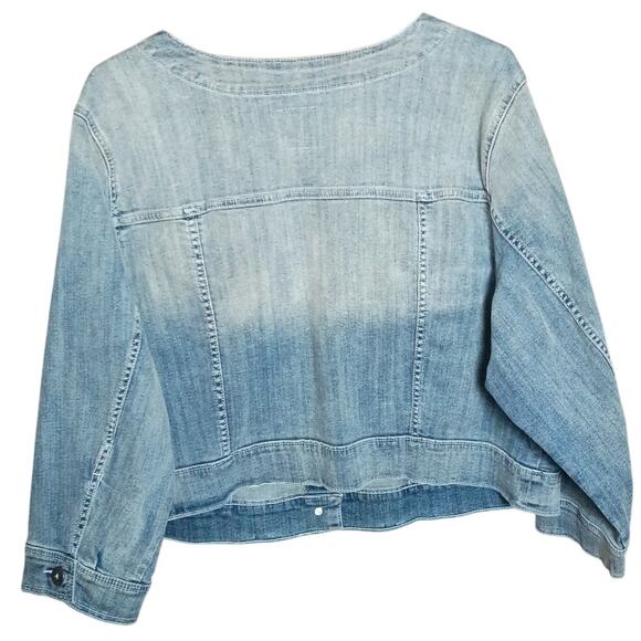 Torrid 4 Women 4x Collarless Medium Wash Button Front Cropped Denim Jean Jacket - Picture 4 of 8